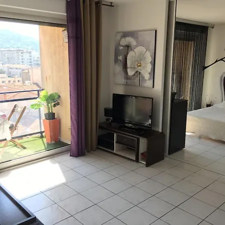 Apartment Prado - - Beau 2 Pieces 2 Pers Avec Balcon Au Coeur Du Prado